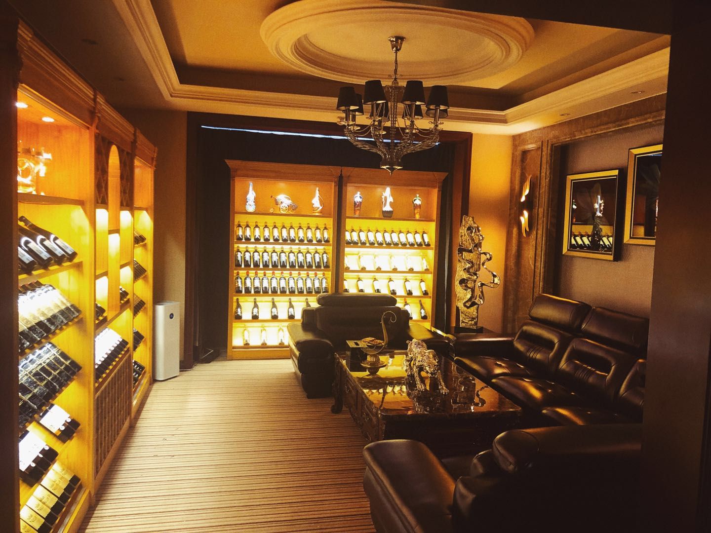 口碑佳的武漢水療按摩會_給您帝王般的高級服務享受